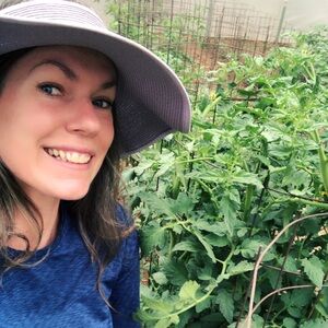 Meet your Posher, Abby